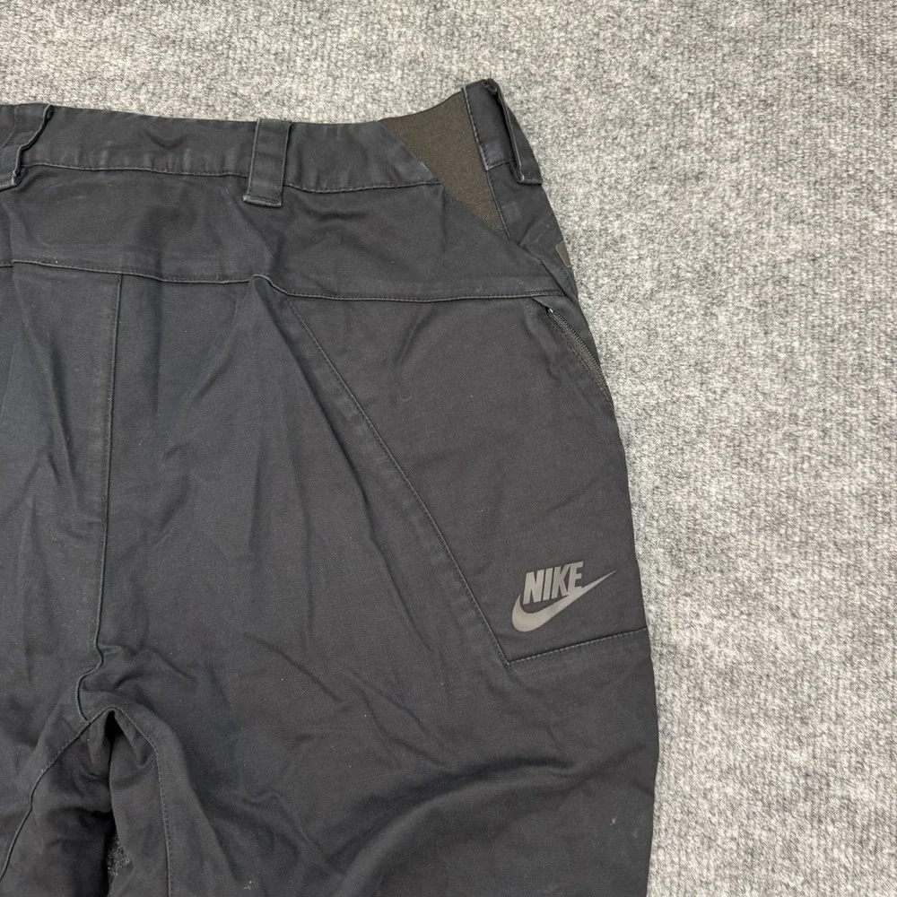 Nike Men's Cotton Blend Bonded Woven Black Cropped Pants Size 30, 876972-010